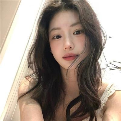 大宅院的女人